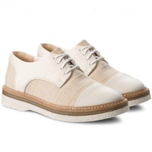 Clarks Brogues