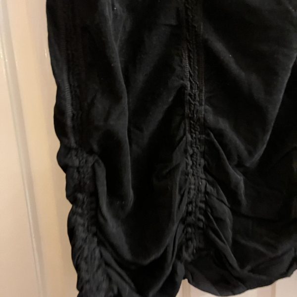 Black Midi Skirt - Image 4