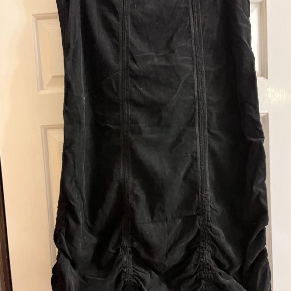 Black Midi Skirt - Image 3