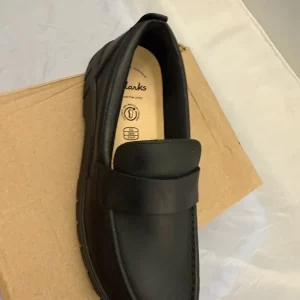 Black Clarks Shoes