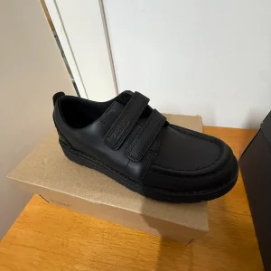 Black Clarks Mendips