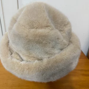Viyella Faux Fur Winter Hat