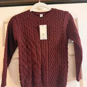 Burgundy boys tu jumper