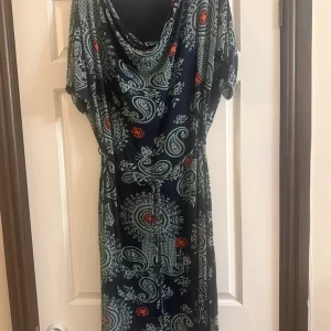 Charcoal, coral nomads dress