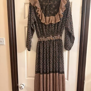 Light brown and black Diane Freis dress