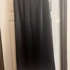 Black Part Two Skirt
